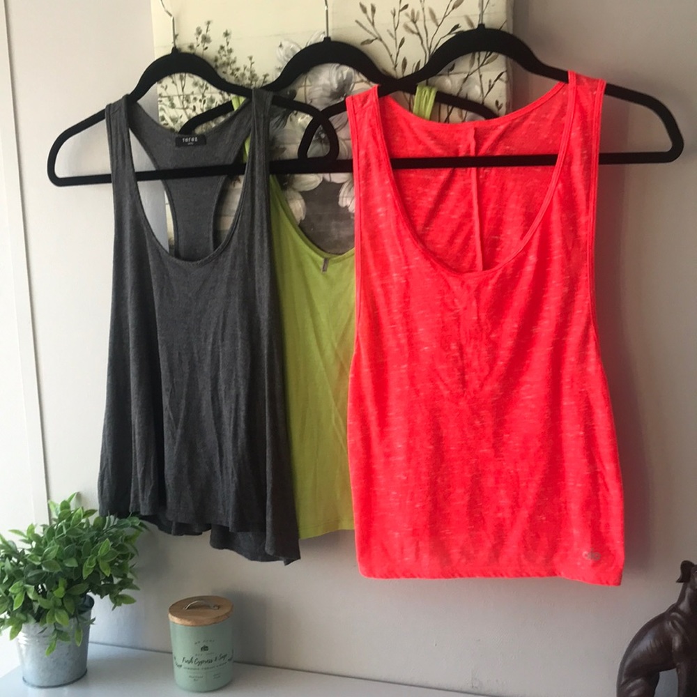 Lot of 3 workout tops small Alo, Terez & Tresics Small
